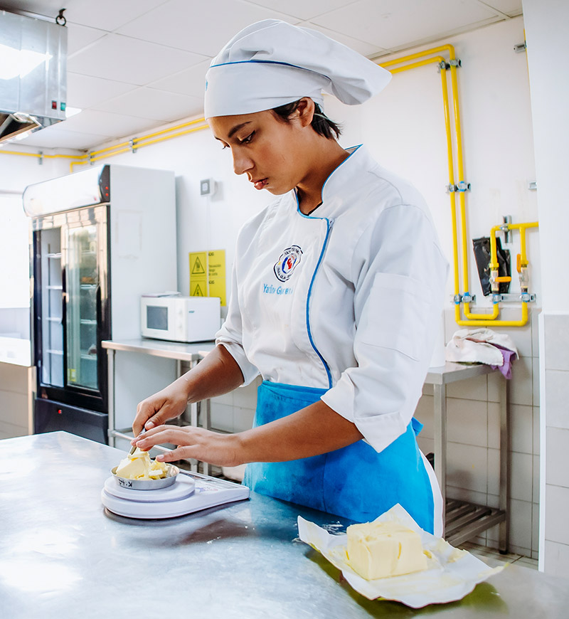 Liceo técnico clelia clavel comeduc especialidad gastronomía